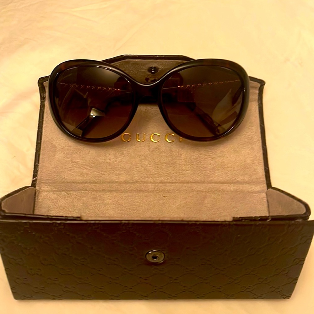 Gucci sunglasses